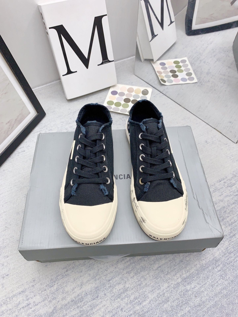 Balenciaga Low Shoes